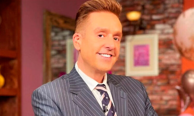 Presenta Daniel Bisogno mejoría; pasa a terapia intermedia