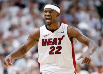 La historia de Jimmy Butler: sin hogar de adolescente, crack de la NBA y ¿problemático?