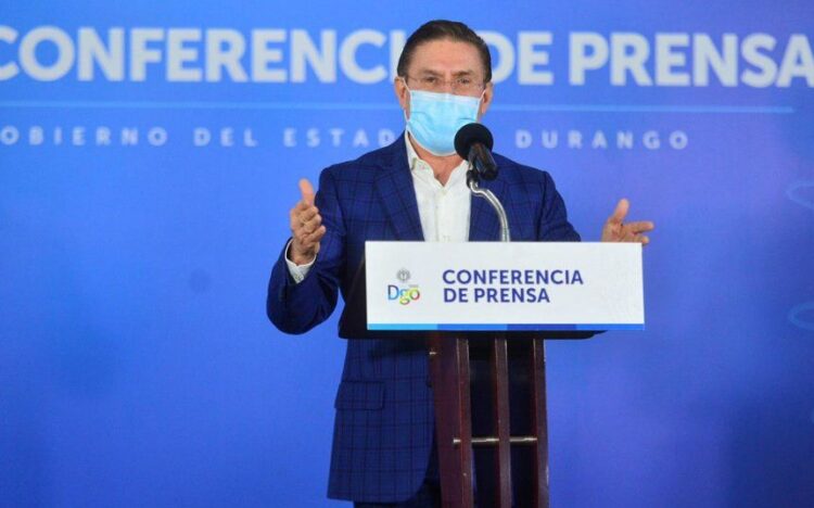 Vinculan a proceso a ex gobernador de Durango por violencia contra periodista