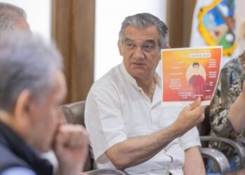 Ante ola de calor, gobernador instruye acciones inmediatas para proteger a la población