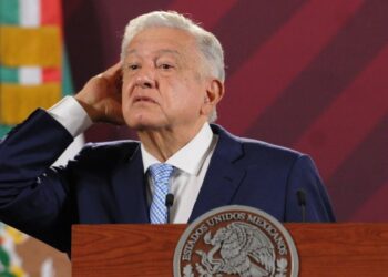 AMLO dice que corcholatas tendrán que renunciar a sus cargos si el Consejo de Morena lo determina