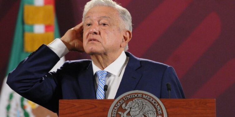 AMLO dice que corcholatas tendrán que renunciar a sus cargos si el Consejo de Morena lo determina