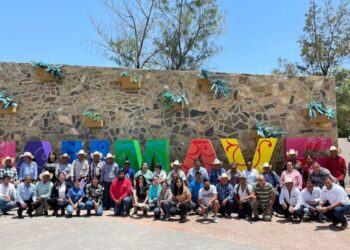 Sensibiliza UAT a productores rurales sobre la interacción del ganado y carnívoros silvestres