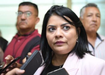 Imponen nueva multa al auditor superior; amenazan con llegar al arresto
