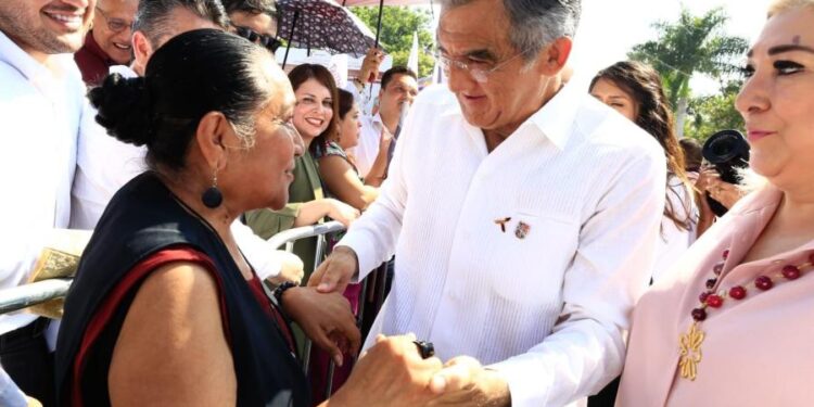 “Ahora sí hay gobernador”, le dicen colonos victorenses a Américo