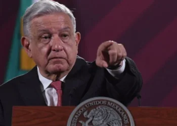 AMLO pide que “manden al carajo” a quienes quieran comprar su voto en Edomex y Coahuila