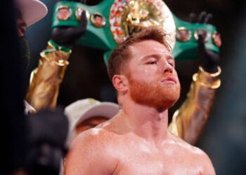 Canelo Álvarez podría ser ‘obligado’ a enfrentar a Benavidez en una pelea mandatoria según el CMB, se especula una posible fecha