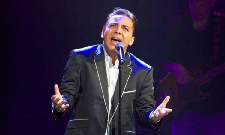 Cristian Castro en el Ojo del Huracán por Exceso de Filtros en sus Fotos