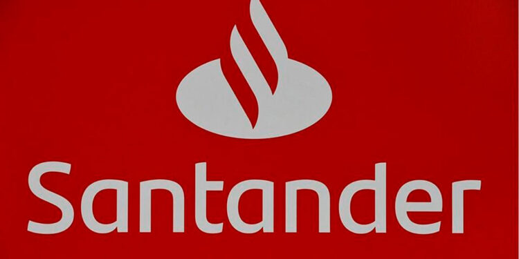 Fiscalía va contra Banco Santander por fraude millonario a usuaria