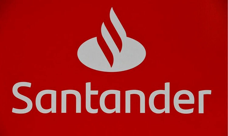 Fiscalía va contra Banco Santander por fraude millonario a usuaria