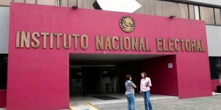 INE aprueba calendario para el proceso electoral de 2024: Desafíos y preocupaciones para la institución