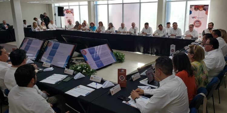 Universidad Autónoma de Tamaulipas impulsa innovador modelo educativo