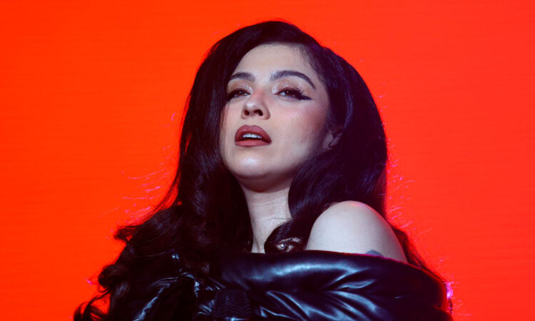 Mon Laferte a brillar en los latin Grammy con premio especial