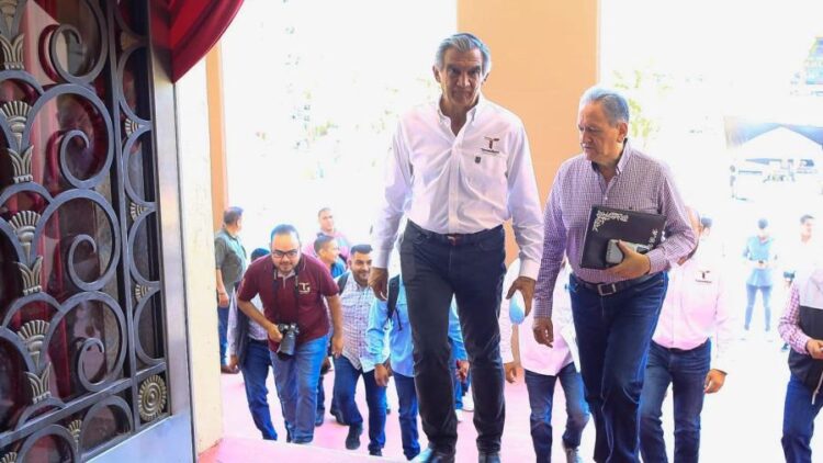 Fiesta del pueblo, gobernador invita a celebrar la independencia con cena y  show especial