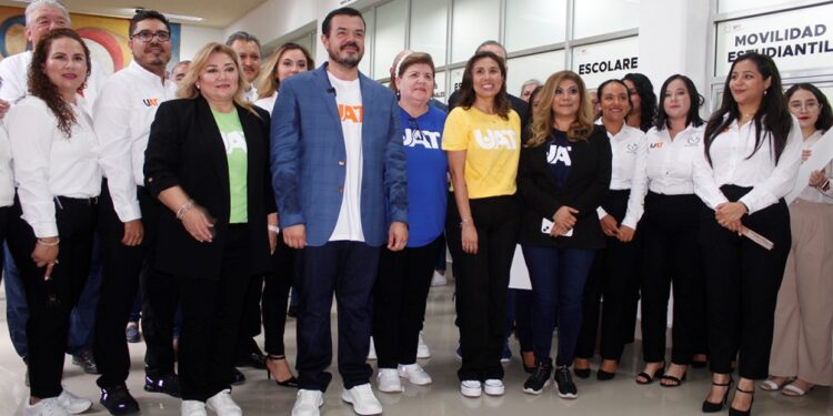 Nueva oficina de servicios escolares en UAT Tampico facilita trámites para estudiantes