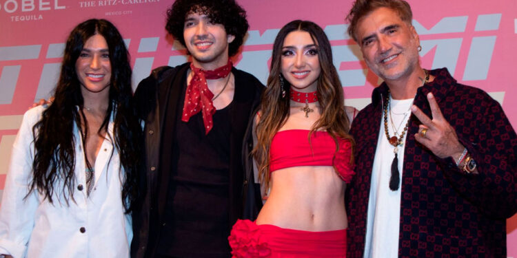 Hijos de Alejandro Fernández rompen moldes con Pop»