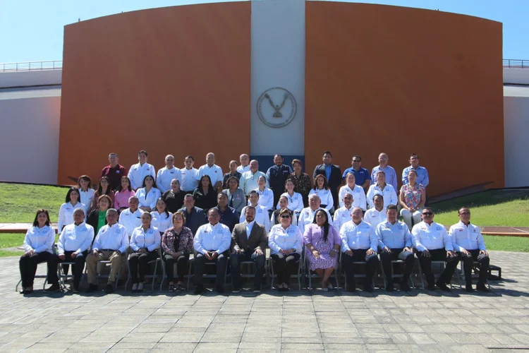 La UAT presenta un nuevo modelo de Bachillerato a escuelas incorporadas