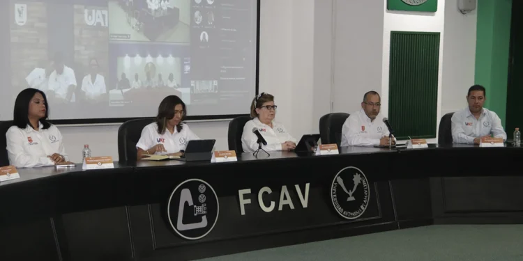 UAT celebra el intercambio de recetas docentes