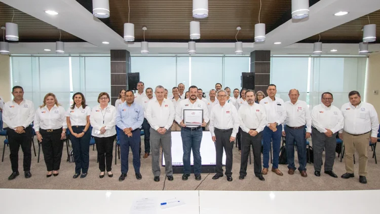UAT brilla con reconocimiento ‘Empresa de Diez Plus’ del INFONAVIT