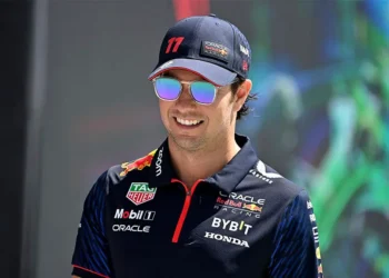 Necesitamos desesperadamente mantener el segundo lugar Christian Horner sobre Checo Pérez