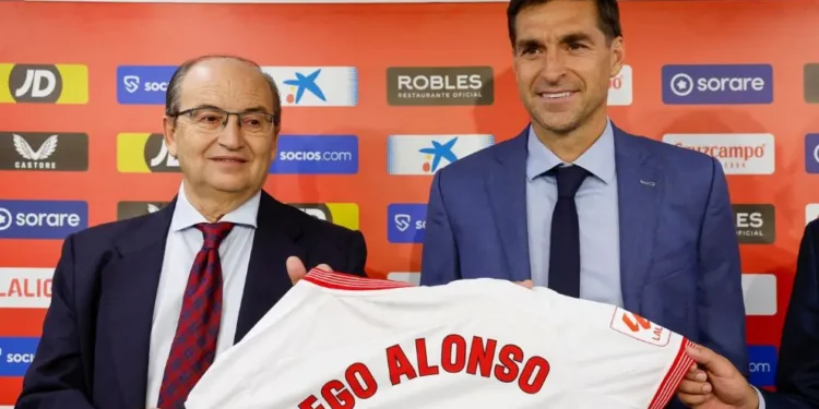Diego Alonso se viste de Sevillista