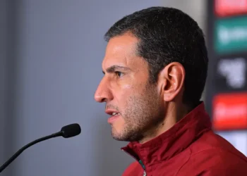 Jimmy Lozano se lanza con todo antes del choque México-Alemania