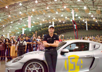 Patrick Dempsey acelera en Veracruz participará en la carrera Panamericana 2023