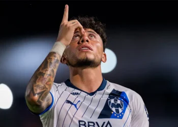 Rayados sin Joao Rojas durante semanas debido a lesión