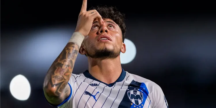 Rayados sin Joao Rojas durante semanas debido a lesión
