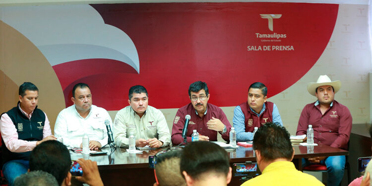Gobierno estatal actúa en apoyo al campo de zona Cañera