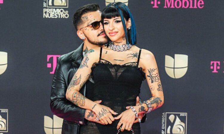 Nodal y Cazzu: Viaje familiar a Guadalajara con su recién nacida