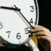 Horario de invierno: qué municipios fronterizos cambian de hora en 2023