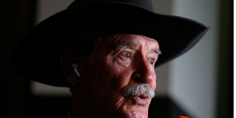 Borran cuenta de Vicente Fox en X