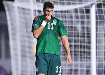 ‘Hay muchas posibilidades’; Chaco Giménez abre puertas a los ‘grandes’ de Europa para Santiago