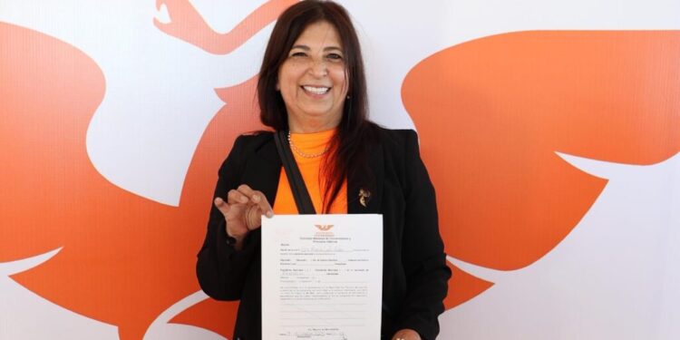 Solicita Doris Cantú Robles registro ante MC como aspirante a la Alcaldía de Reynosa