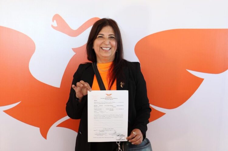 Solicita Doris Cantú Robles registro ante MC como aspirante a la Alcaldía de Reynosa