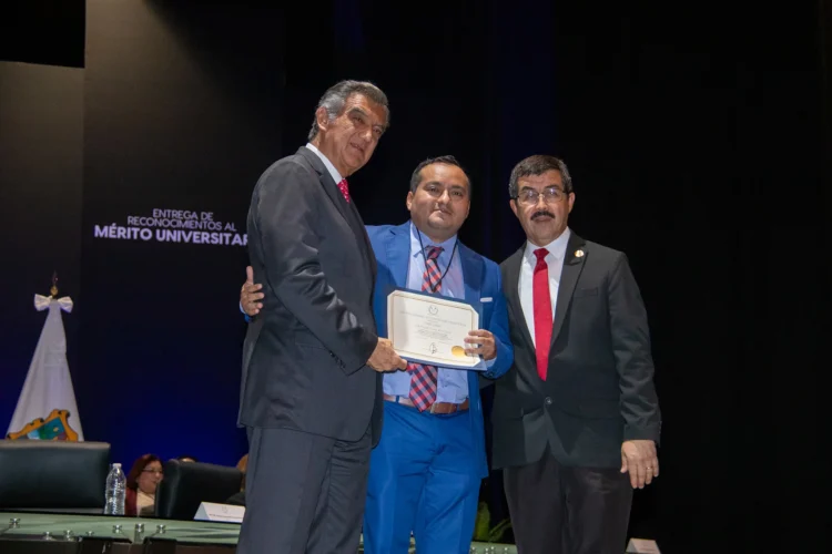 Son docentes e investigadores orgullo de la UAT: Dámaso Anaya
