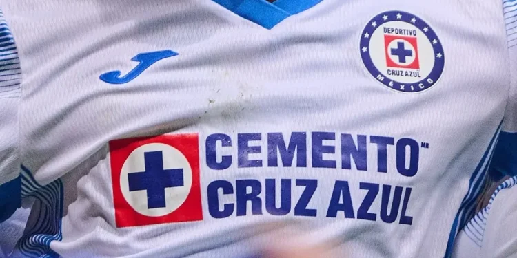 Kevin Mier llegó a México: ‘Quiero ganar la Décima con Cruz Azul’