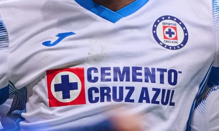 Kevin Mier llegó a México: ‘Quiero ganar la Décima con Cruz Azul’