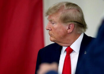 Falla tribunal a que Trump no es elegible a Presidencia