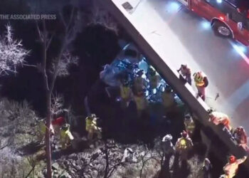 Un hombre fue rescatado después de 1 semana atrapado en su camión