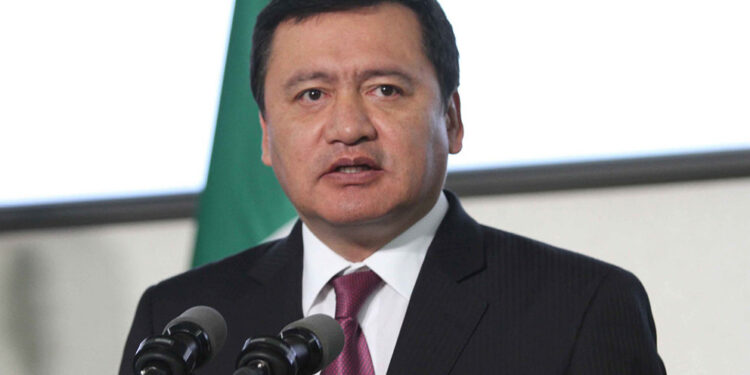 Desde Segob no se hizo espionaje: Osorio Chong