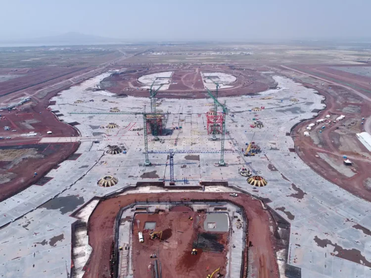 El Gobierno de México recompra 482 mdd en bonos del NAIM