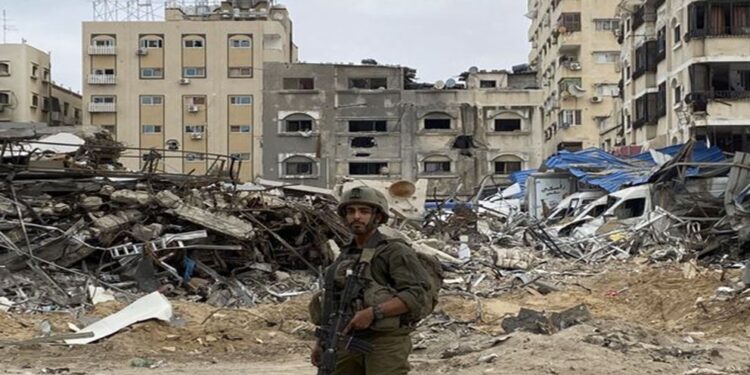 Mata Ejército israelí ‘por error’ a tres rehenes; quedan 120
