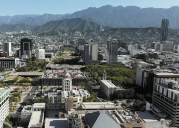 Nuevo León recibe un 22.5% más en participaciones federales de lo programado