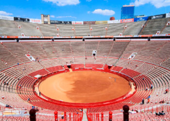 Oficializa SCJN permiso a Plaza México para corridas