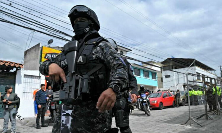 Piden a Ecuador garantizar la protección de los periodistas