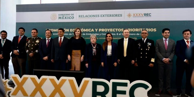 Promueven gobernadores Tren Maya e Interoceánico