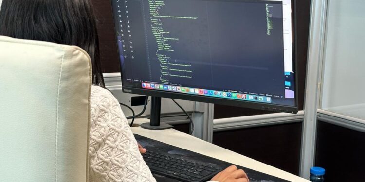 Moderniza Secretaría de Administración procesos gubernamentales
