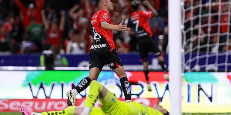 Atlas se lleva el duelo de ‘hermanos’ del Grupo Orlegui goleando a Santos